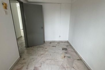 Danau Idaman Condominium