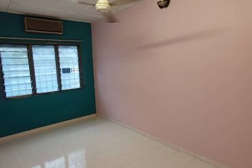 Taman Sri Subang PJS 10