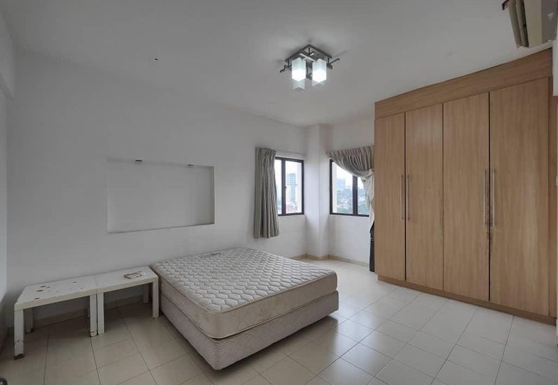 Bukit Desa Condominium