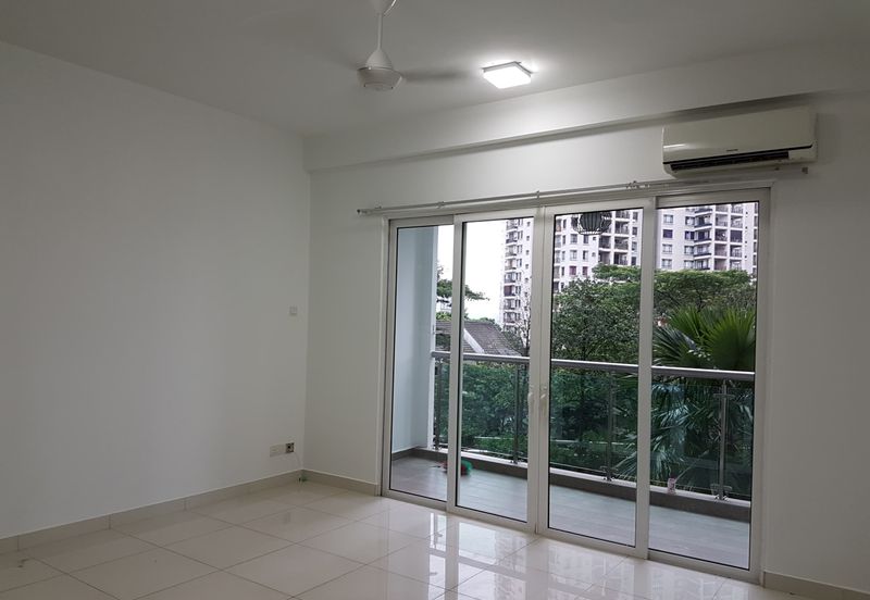 Royal Regent Sri Putramas III