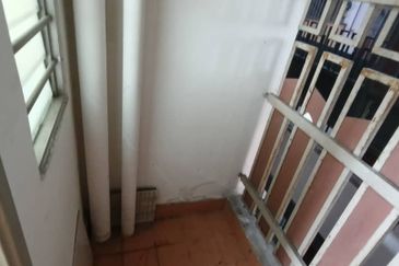 Perdana Exclusive Condominium