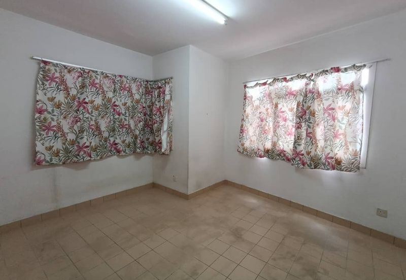 Perdana Exclusive Condominium