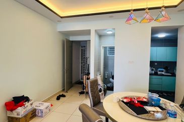 7 Tree Seven Residence