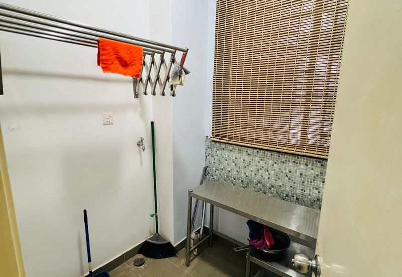 7 Tree Seven Residence