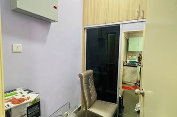 7 Tree Seven Residence