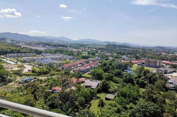 7 Tree Seven Residence