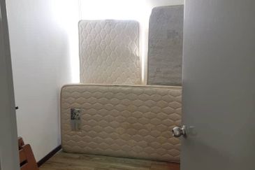 7 Tree Seven Residence