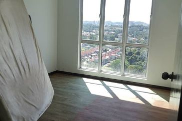 7 Tree Seven Residence