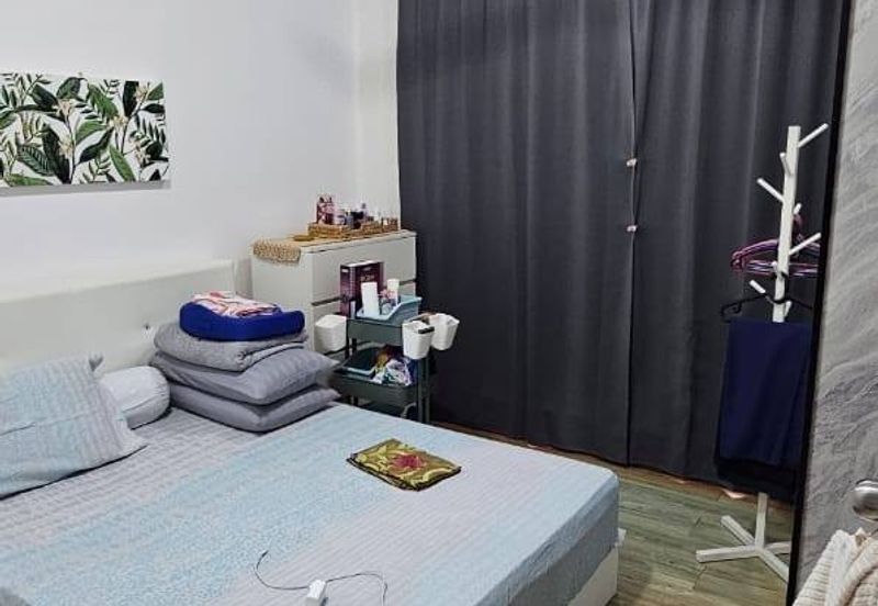 7 Tree Seven Residence