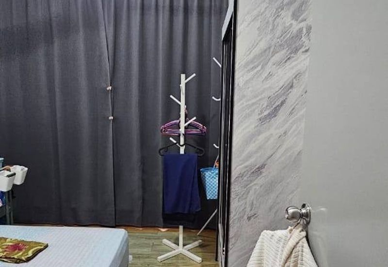 7 Tree Seven Residence