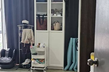 7 Tree Seven Residence