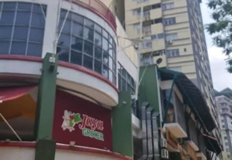 Perdana Exclusive Condominium