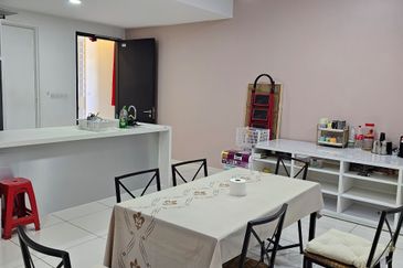 Aurora Tower @ Eco Sky