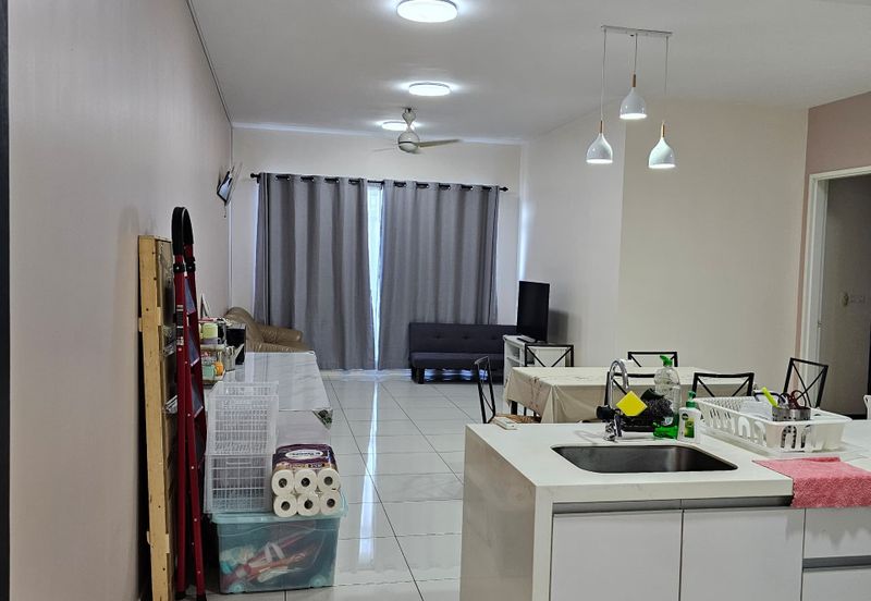 Aurora Tower @ Eco Sky