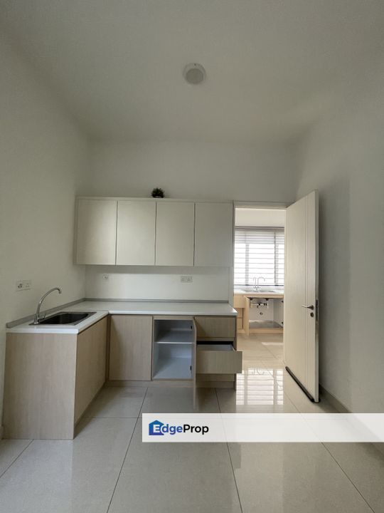 Bungalow Long branch residence, Kota kemuning, Selangor, Kota Kemuning