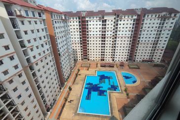 Bayu Puteri Apartment