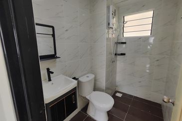 Bayu Puteri Apartment