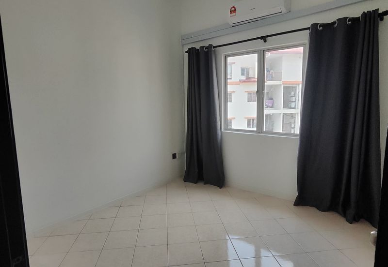 Bayu Puteri Apartment