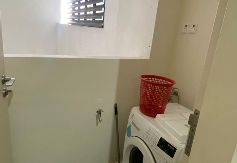 Petalz Residences (Residensi Rimbunan)