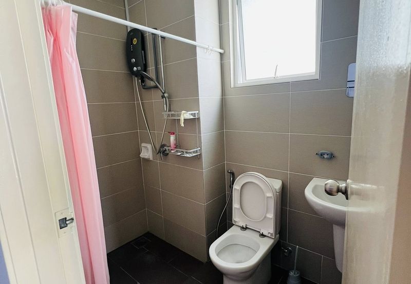 7 Tree Seven Residence