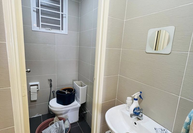 7 Tree Seven Residence