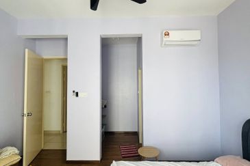 7 Tree Seven Residence