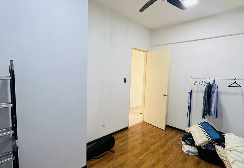 7 Tree Seven Residence