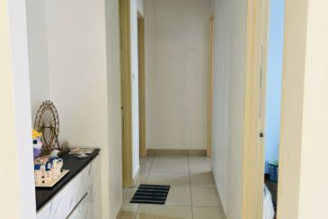 7 Tree Seven Residence