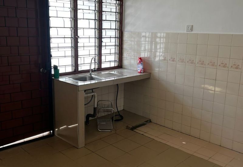 Bandar Menjalara (Desa Seri Mahkota)