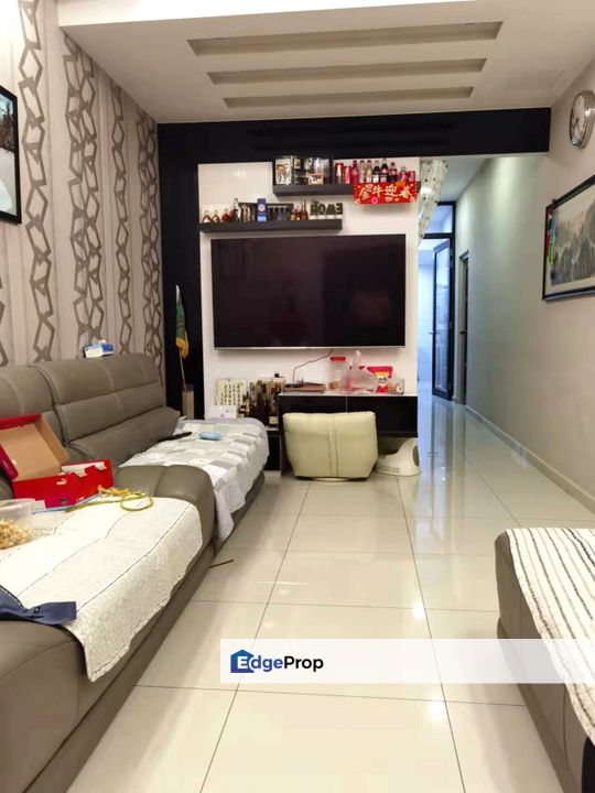 Flora Height Seri Alam Single Storey Terrace House for Sale RM398,000