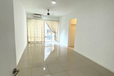 Dedaun Hijau (Greenfield Regency)