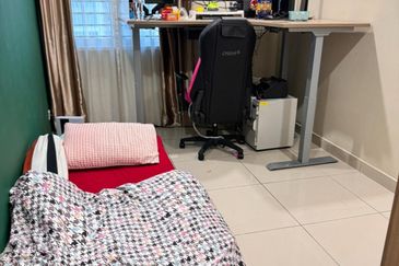 Meridin Bayvue Apartment