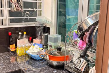 Meridin Bayvue Apartment