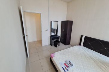 Dedaun Hijau (Greenfield Regency)