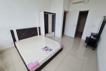 Dedaun Hijau (Greenfield Regency)