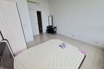 Dedaun Hijau (Greenfield Regency)