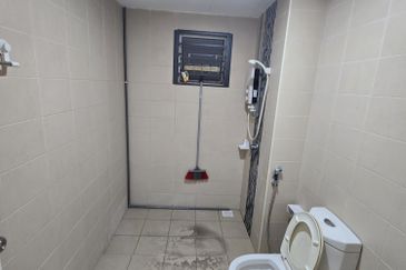 Dedaun Hijau (Greenfield Regency)