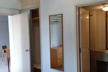 38 Bidara Condominium