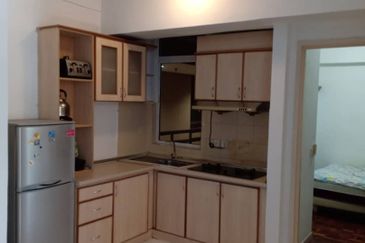 38 Bidara Condominium