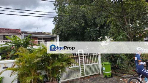 Double stories link house for sale, Kuala Lumpur, Seputeh