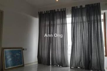 38 Bidara Condominium