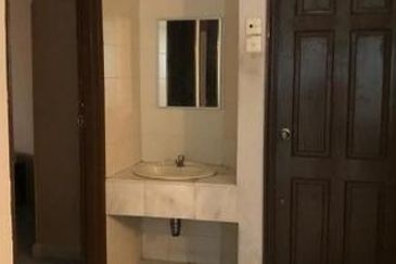 City Gardens Condominium