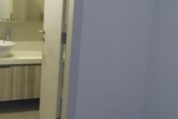 Sixceylon Condominium