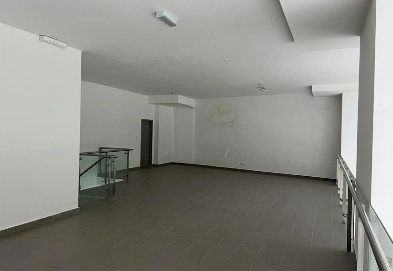 Shop at jln persiaran you city