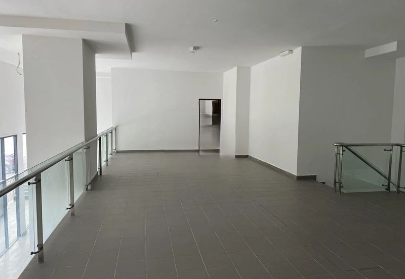 Shop at jln persiaran you city