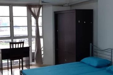 Sri Emas Condominium 4r2b For Sale 520k