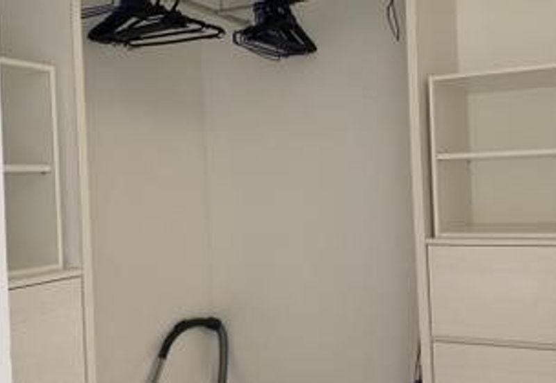 Sixceylon Condominium