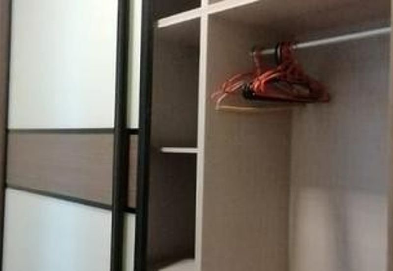 Sixceylon Condominium