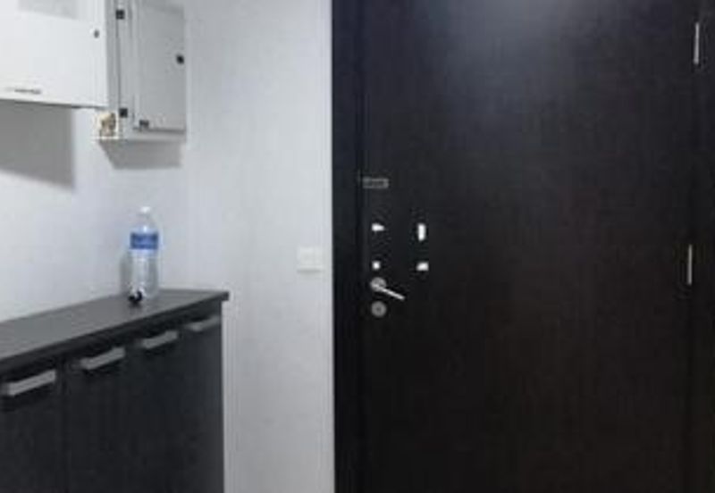 Sixceylon Condominium