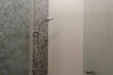 Sixceylon Condominium